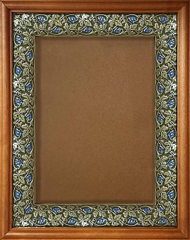 Киот-пенал для иконы купить в Москве | Удлиненный | Басма со стразами | Дерево | Для икон 17.5х24 | 11124-10