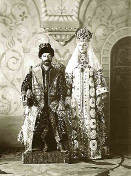 Царская чета в русских костюмах, 700864, 700865
